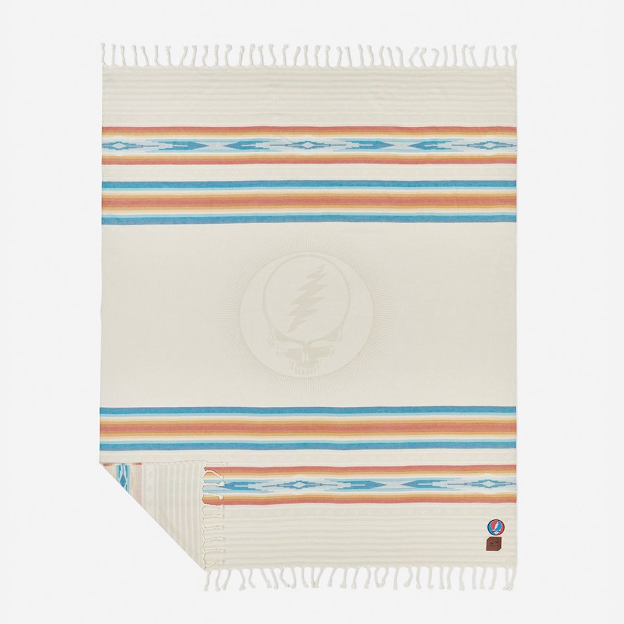 Blankets Slowtide | Cosmic Creek Throw Blanket