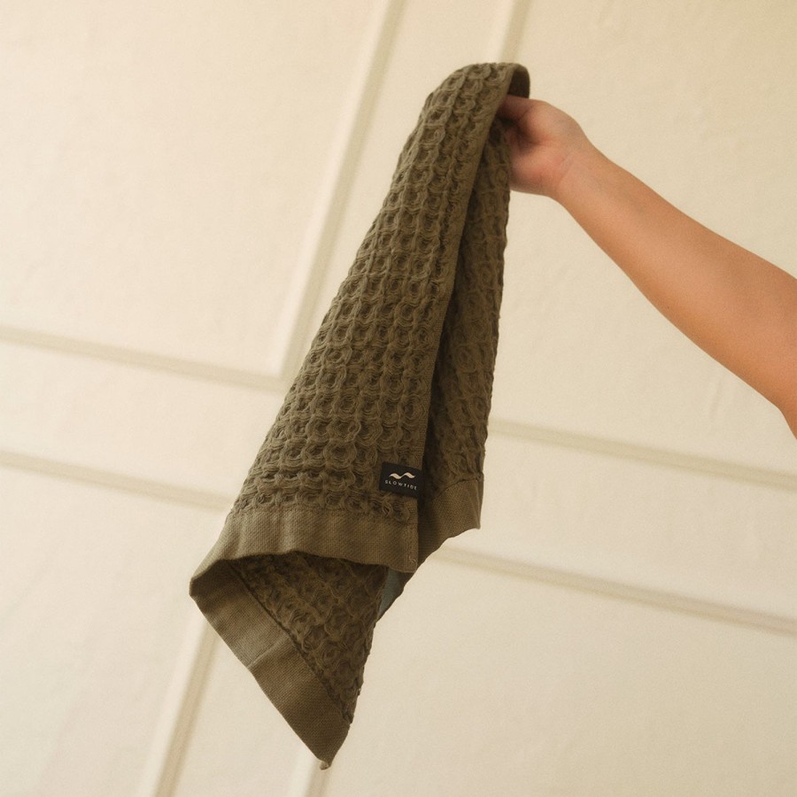 Bath Slowtide | Guild Waffle Hand Towel - Olive